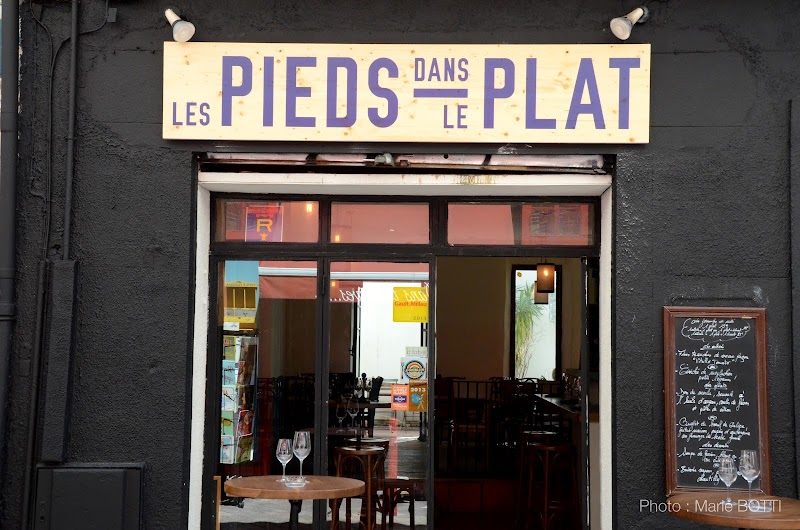 Les Pieds dans le Plat
