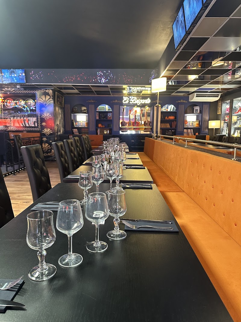 La Casa Del Brigante Valentine - Restaurant et Pub