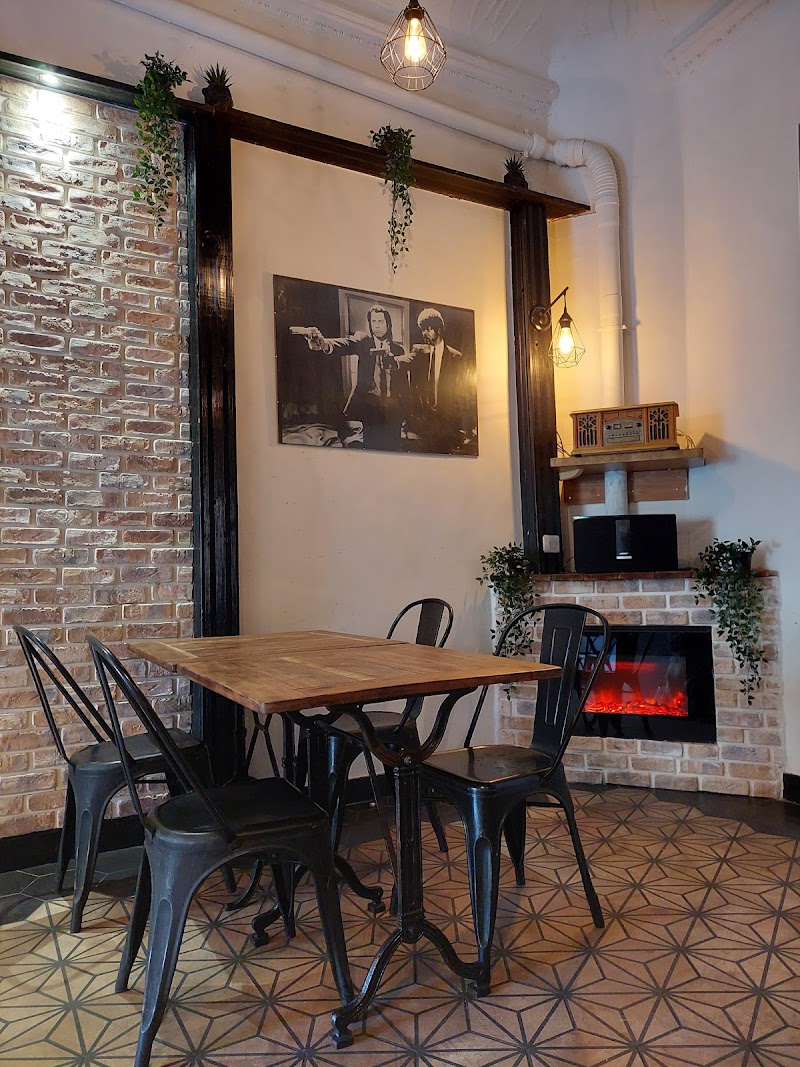BLACK QUEEN café