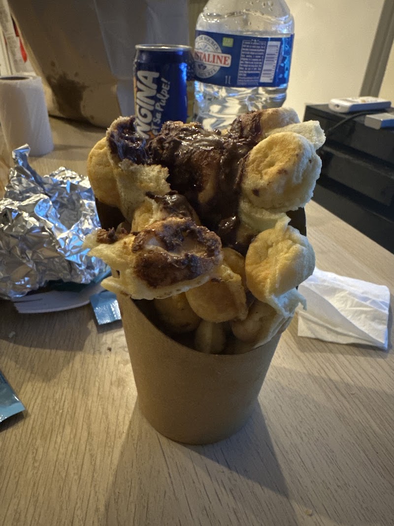 GOLDEN CREPES