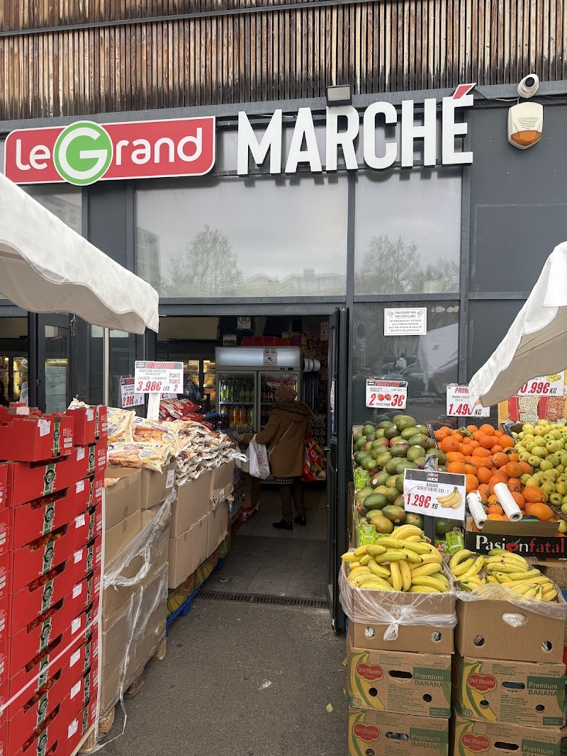Le Grand Marché