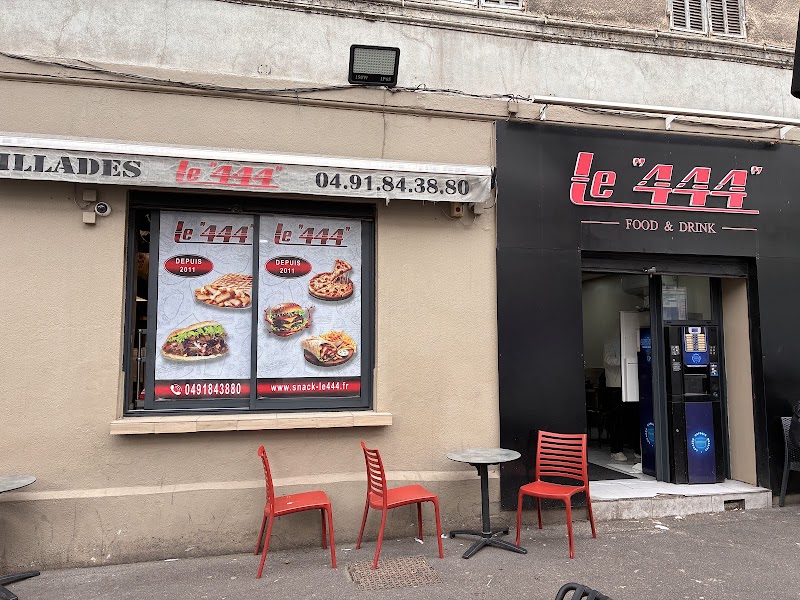 Snack le 444
