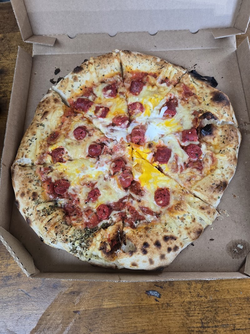 Regal Pizza