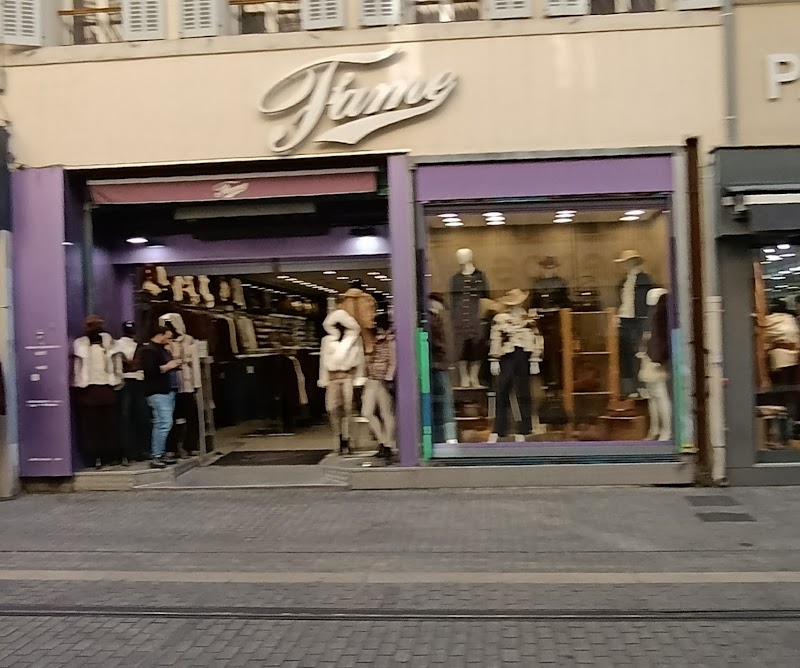 Fame vêtement femme