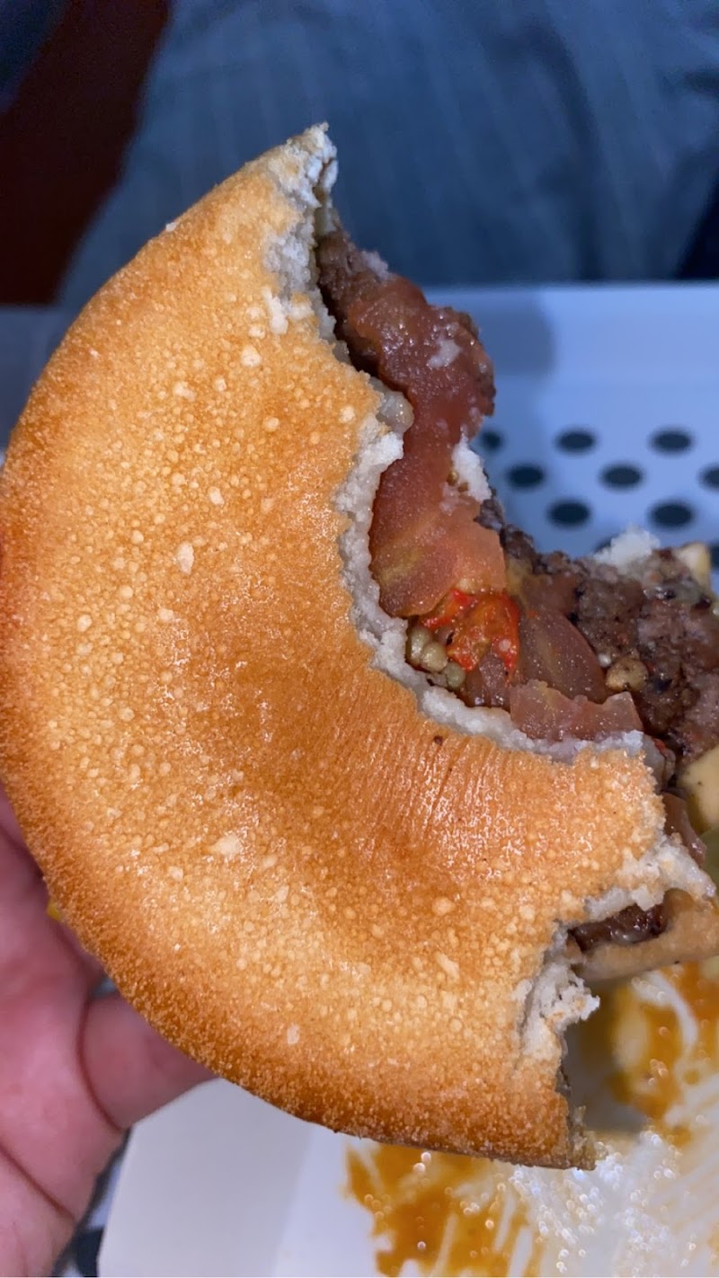 SHAKER'S BURGER