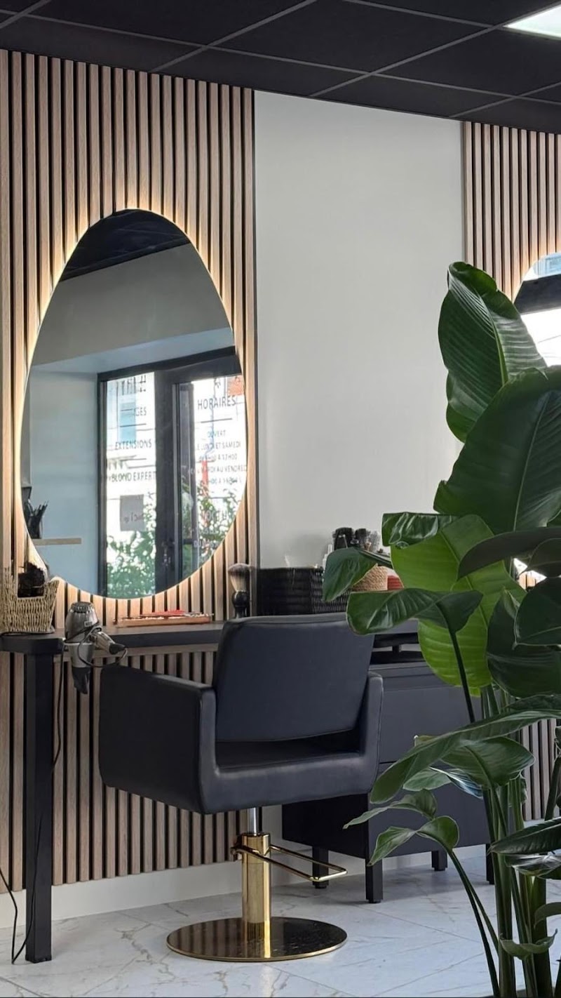 Le Salon by Stef & Alex