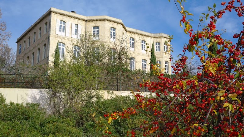 Auberge de Jeunesse HI Marseille - Bois Luzy