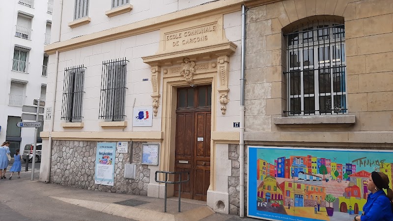 Elementary School François Moisson