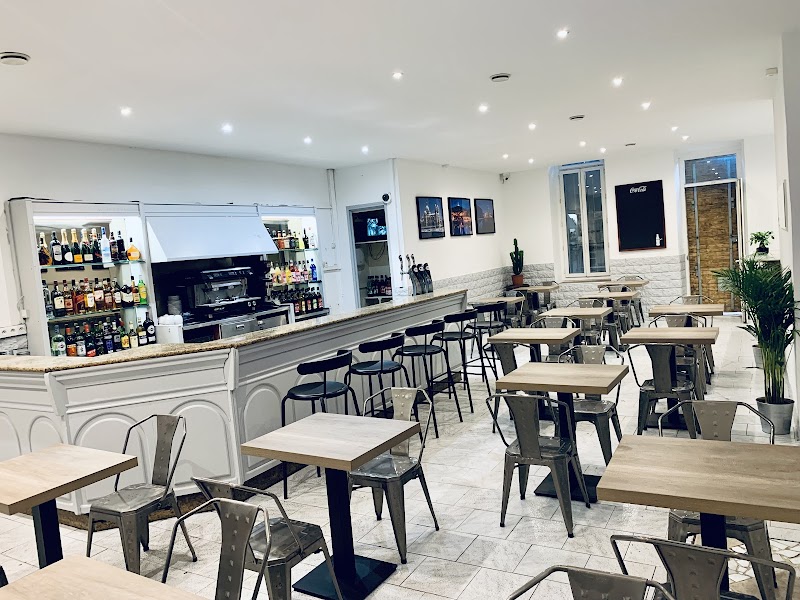 Bar Le Mistral
