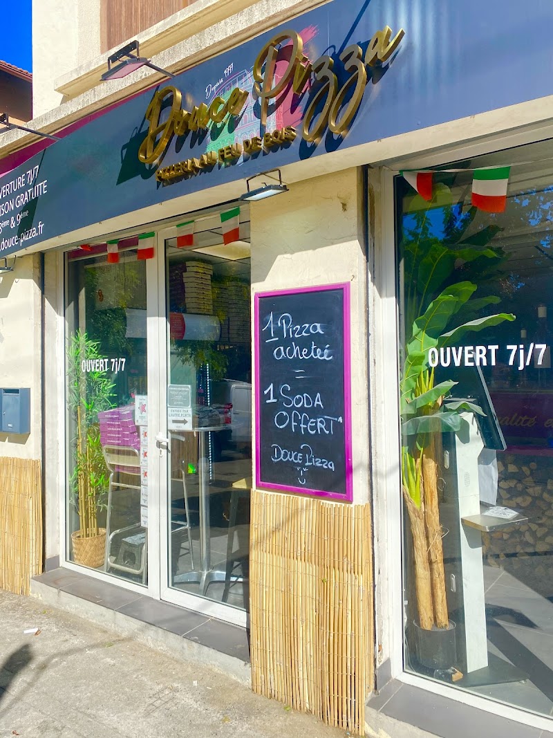 🥇DOUCE PIZZA | Feu de Bois | Depuis 1997